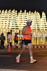 BIB: 405, 4214, 9506, 413
                            <button type="button" onclick="openModal(14035540)" class="btn btn-primary btn-sm float-right btn-popup" data-toggle="modal" data-target=".modal-high-quality">
                        <i class="fas fa-shopping-cart"></i> Add to Cart
                    </button>
                                            <button type="button" onclick="isThisMe(14035540, true)" class="btn btn-success btn-sm float-right btn-popup btn-isme hidden" data-toggle="tooltip" data-placement="bottom" title="นี่คือรูปของคุณใช่ไหม คลิกที่นี่เพื่อเอาเข้าอัลบั้ม">
                        <i class="fas fa-plus"></i> Add to album
                    </button>
                    <button type="button" onclick="isThisMe(14035540, false)" class="btn btn-warning btn-sm float-right btn-popup btn-isnotme hidden">
                        <i class="fas fa-ban"></i> Remove from album
                    </button>