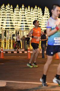 BIB: 410
                            <button type="button" onclick="openModal(14068636)" class="btn btn-primary btn-sm float-right btn-popup" data-toggle="modal" data-target=".modal-high-quality">
                        <i class="fas fa-shopping-cart"></i> Add to Cart
                    </button>
                                            <button type="button" onclick="isThisMe(14068636, true)" class="btn btn-success btn-sm float-right btn-popup btn-isme hidden" data-toggle="tooltip" data-placement="bottom" title="นี่คือรูปของคุณใช่ไหม คลิกที่นี่เพื่อเอาเข้าอัลบั้ม">
                        <i class="fas fa-plus"></i> Add to album
                    </button>
                    <button type="button" onclick="isThisMe(14068636, false)" class="btn btn-warning btn-sm float-right btn-popup btn-isnotme hidden">
                        <i class="fas fa-ban"></i> Remove from album
                    </button>