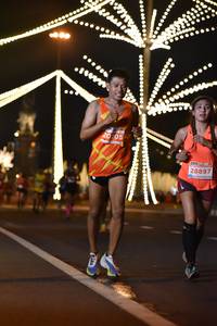 BIB: 47905, 42449
                            <button type="button" onclick="openModal(13909536)" class="btn btn-primary btn-sm float-right btn-popup" data-toggle="modal" data-target=".modal-high-quality">
                        <i class="fas fa-shopping-cart"></i> Add to Cart
                    </button>
                                            <button type="button" onclick="isThisMe(13909536, true)" class="btn btn-success btn-sm float-right btn-popup btn-isme hidden" data-toggle="tooltip" data-placement="bottom" title="นี่คือรูปของคุณใช่ไหม คลิกที่นี่เพื่อเอาเข้าอัลบั้ม">
                        <i class="fas fa-plus"></i> Add to album
                    </button>
                    <button type="button" onclick="isThisMe(13909536, false)" class="btn btn-warning btn-sm float-right btn-popup btn-isnotme hidden">
                        <i class="fas fa-ban"></i> Remove from album
                    </button>