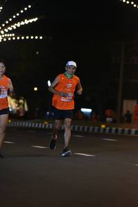 BIB: 4041, 001
                            <button type="button" onclick="openModal(13912545)" class="btn btn-primary btn-sm float-right btn-popup" data-toggle="modal" data-target=".modal-high-quality">
                        <i class="fas fa-shopping-cart"></i> Add to Cart
                    </button>
                                            <button type="button" onclick="isThisMe(13912545, true)" class="btn btn-success btn-sm float-right btn-popup btn-isme hidden" data-toggle="tooltip" data-placement="bottom" title="นี่คือรูปของคุณใช่ไหม คลิกที่นี่เพื่อเอาเข้าอัลบั้ม">
                        <i class="fas fa-plus"></i> Add to album
                    </button>
                    <button type="button" onclick="isThisMe(13912545, false)" class="btn btn-warning btn-sm float-right btn-popup btn-isnotme hidden">
                        <i class="fas fa-ban"></i> Remove from album
                    </button>