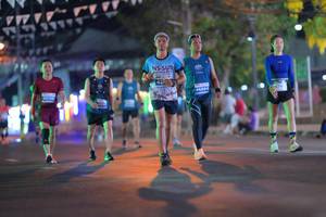 BIB: 4011, 46894, 2479
                            <button type="button" onclick="openModal(15049592)" class="btn btn-primary btn-sm float-right btn-popup" data-toggle="modal" data-target=".modal-high-quality">
                        <i class="fas fa-shopping-cart"></i> Add to Cart
                    </button>
                                            <button type="button" onclick="isThisMe(15049592, true)" class="btn btn-success btn-sm float-right btn-popup btn-isme hidden" data-toggle="tooltip" data-placement="bottom" title="นี่คือรูปของคุณใช่ไหม คลิกที่นี่เพื่อเอาเข้าอัลบั้ม">
                        <i class="fas fa-plus"></i> Add to album
                    </button>
                    <button type="button" onclick="isThisMe(15049592, false)" class="btn btn-warning btn-sm float-right btn-popup btn-isnotme hidden">
                        <i class="fas fa-ban"></i> Remove from album
                    </button>