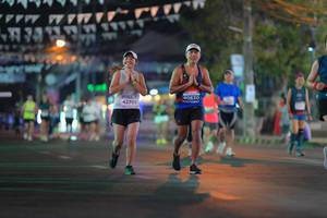 BIB: 40630, 42705
                            <button type="button" onclick="openModal(15043532)" class="btn btn-primary btn-sm float-right btn-popup" data-toggle="modal" data-target=".modal-high-quality">
                        <i class="fas fa-shopping-cart"></i> Add to Cart
                    </button>
                                            <button type="button" onclick="isThisMe(15043532, true)" class="btn btn-success btn-sm float-right btn-popup btn-isme hidden" data-toggle="tooltip" data-placement="bottom" title="นี่คือรูปของคุณใช่ไหม คลิกที่นี่เพื่อเอาเข้าอัลบั้ม">
                        <i class="fas fa-plus"></i> Add to album
                    </button>
                    <button type="button" onclick="isThisMe(15043532, false)" class="btn btn-warning btn-sm float-right btn-popup btn-isnotme hidden">
                        <i class="fas fa-ban"></i> Remove from album
                    </button>