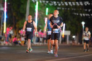 BIB: 45128, 45317, 4076
                            <button type="button" onclick="openModal(15047135)" class="btn btn-primary btn-sm float-right btn-popup" data-toggle="modal" data-target=".modal-high-quality">
                        <i class="fas fa-shopping-cart"></i> Add to Cart
                    </button>
                                            <button type="button" onclick="isThisMe(15047135, true)" class="btn btn-success btn-sm float-right btn-popup btn-isme hidden" data-toggle="tooltip" data-placement="bottom" title="นี่คือรูปของคุณใช่ไหม คลิกที่นี่เพื่อเอาเข้าอัลบั้ม">
                        <i class="fas fa-plus"></i> Add to album
                    </button>
                    <button type="button" onclick="isThisMe(15047135, false)" class="btn btn-warning btn-sm float-right btn-popup btn-isnotme hidden">
                        <i class="fas fa-ban"></i> Remove from album
                    </button>