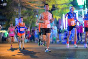 BIB: 26838, 262
                            <button type="button" onclick="openModal(15690803)" class="btn btn-primary btn-sm float-right btn-popup" data-toggle="modal" data-target=".modal-high-quality">
                        <i class="fas fa-shopping-cart"></i> Add to Cart
                    </button>
                                            <button type="button" onclick="isThisMe(15690803, true)" class="btn btn-success btn-sm float-right btn-popup btn-isme hidden" data-toggle="tooltip" data-placement="bottom" title="นี่คือรูปของคุณใช่ไหม คลิกที่นี่เพื่อเอาเข้าอัลบั้ม">
                        <i class="fas fa-plus"></i> Add to album
                    </button>
                    <button type="button" onclick="isThisMe(15690803, false)" class="btn btn-warning btn-sm float-right btn-popup btn-isnotme hidden">
                        <i class="fas fa-ban"></i> Remove from album
                    </button>