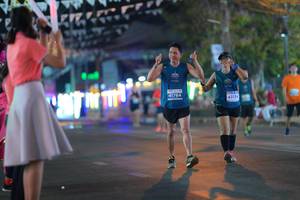 BIB: 41764, 43134
                            <button type="button" onclick="openModal(15025357)" class="btn btn-primary btn-sm float-right btn-popup" data-toggle="modal" data-target=".modal-high-quality">
                        <i class="fas fa-shopping-cart"></i> Add to Cart
                    </button>
                                            <button type="button" onclick="isThisMe(15025357, true)" class="btn btn-success btn-sm float-right btn-popup btn-isme hidden" data-toggle="tooltip" data-placement="bottom" title="นี่คือรูปของคุณใช่ไหม คลิกที่นี่เพื่อเอาเข้าอัลบั้ม">
                        <i class="fas fa-plus"></i> Add to album
                    </button>
                    <button type="button" onclick="isThisMe(15025357, false)" class="btn btn-warning btn-sm float-right btn-popup btn-isnotme hidden">
                        <i class="fas fa-ban"></i> Remove from album
                    </button>
