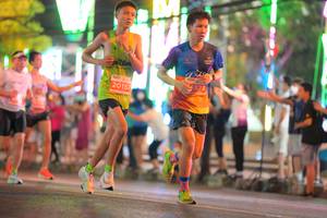 BIB: 573, 20157
                            <button type="button" onclick="openModal(14232888)" class="btn btn-primary btn-sm float-right btn-popup" data-toggle="modal" data-target=".modal-high-quality">
                        <i class="fas fa-shopping-cart"></i> Add to Cart
                    </button>
                                            <button type="button" onclick="isThisMe(14232888, true)" class="btn btn-success btn-sm float-right btn-popup btn-isme hidden" data-toggle="tooltip" data-placement="bottom" title="นี่คือรูปของคุณใช่ไหม คลิกที่นี่เพื่อเอาเข้าอัลบั้ม">
                        <i class="fas fa-plus"></i> Add to album
                    </button>
                    <button type="button" onclick="isThisMe(14232888, false)" class="btn btn-warning btn-sm float-right btn-popup btn-isnotme hidden">
                        <i class="fas fa-ban"></i> Remove from album
                    </button>