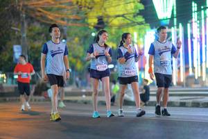 BIB: 47728, 47320, 43273
                            <button type="button" onclick="openModal(15026430)" class="btn btn-primary btn-sm float-right btn-popup" data-toggle="modal" data-target=".modal-high-quality">
                        <i class="fas fa-shopping-cart"></i> Add to Cart
                    </button>
                                            <button type="button" onclick="isThisMe(15026430, true)" class="btn btn-success btn-sm float-right btn-popup btn-isme hidden" data-toggle="tooltip" data-placement="bottom" title="นี่คือรูปของคุณใช่ไหม คลิกที่นี่เพื่อเอาเข้าอัลบั้ม">
                        <i class="fas fa-plus"></i> Add to album
                    </button>
                    <button type="button" onclick="isThisMe(15026430, false)" class="btn btn-warning btn-sm float-right btn-popup btn-isnotme hidden">
                        <i class="fas fa-ban"></i> Remove from album
                    </button>
