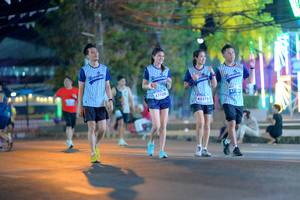 BIB: 447728, 43273
                            <button type="button" onclick="openModal(15879829)" class="btn btn-primary btn-sm float-right btn-popup" data-toggle="modal" data-target=".modal-high-quality">
                        <i class="fas fa-shopping-cart"></i> Add to Cart
                    </button>
                                            <button type="button" onclick="isThisMe(15879829, true)" class="btn btn-success btn-sm float-right btn-popup btn-isme hidden" data-toggle="tooltip" data-placement="bottom" title="นี่คือรูปของคุณใช่ไหม คลิกที่นี่เพื่อเอาเข้าอัลบั้ม">
                        <i class="fas fa-plus"></i> Add to album
                    </button>
                    <button type="button" onclick="isThisMe(15879829, false)" class="btn btn-warning btn-sm float-right btn-popup btn-isnotme hidden">
                        <i class="fas fa-ban"></i> Remove from album
                    </button>