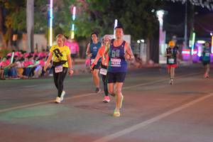 BIB: 46228, 4291, 430
                            <button type="button" onclick="openModal(15016137)" class="btn btn-primary btn-sm float-right btn-popup" data-toggle="modal" data-target=".modal-high-quality">
                        <i class="fas fa-shopping-cart"></i> Add to Cart
                    </button>
                                            <button type="button" onclick="isThisMe(15016137, true)" class="btn btn-success btn-sm float-right btn-popup btn-isme hidden" data-toggle="tooltip" data-placement="bottom" title="นี่คือรูปของคุณใช่ไหม คลิกที่นี่เพื่อเอาเข้าอัลบั้ม">
                        <i class="fas fa-plus"></i> Add to album
                    </button>
                    <button type="button" onclick="isThisMe(15016137, false)" class="btn btn-warning btn-sm float-right btn-popup btn-isnotme hidden">
                        <i class="fas fa-ban"></i> Remove from album
                    </button>