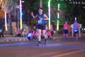 BIB: 41376
                            <button type="button" onclick="openModal(15028417)" class="btn btn-primary btn-sm float-right btn-popup" data-toggle="modal" data-target=".modal-high-quality">
                        <i class="fas fa-shopping-cart"></i> Add to Cart
                    </button>
                                            <button type="button" onclick="isThisMe(15028417, true)" class="btn btn-success btn-sm float-right btn-popup btn-isme hidden" data-toggle="tooltip" data-placement="bottom" title="นี่คือรูปของคุณใช่ไหม คลิกที่นี่เพื่อเอาเข้าอัลบั้ม">
                        <i class="fas fa-plus"></i> Add to album
                    </button>
                    <button type="button" onclick="isThisMe(15028417, false)" class="btn btn-warning btn-sm float-right btn-popup btn-isnotme hidden">
                        <i class="fas fa-ban"></i> Remove from album
                    </button>