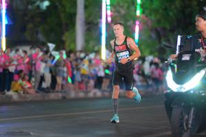 BIB: 4564
                            <button type="button" onclick="openModal(13976825)" class="btn btn-primary btn-sm float-right btn-popup" data-toggle="modal" data-target=".modal-high-quality">
                        <i class="fas fa-shopping-cart"></i> Add to Cart
                    </button>
                                            <button type="button" onclick="isThisMe(13976825, true)" class="btn btn-success btn-sm float-right btn-popup btn-isme hidden" data-toggle="tooltip" data-placement="bottom" title="นี่คือรูปของคุณใช่ไหม คลิกที่นี่เพื่อเอาเข้าอัลบั้ม">
                        <i class="fas fa-plus"></i> Add to album
                    </button>
                    <button type="button" onclick="isThisMe(13976825, false)" class="btn btn-warning btn-sm float-right btn-popup btn-isnotme hidden">
                        <i class="fas fa-ban"></i> Remove from album
                    </button>