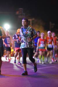 BIB: 162
                            <button type="button" onclick="openModal(13727518)" class="btn btn-primary btn-sm float-right btn-popup" data-toggle="modal" data-target=".modal-high-quality">
                        <i class="fas fa-shopping-cart"></i> Add to Cart
                    </button>
                                            <button type="button" onclick="isThisMe(13727518, true)" class="btn btn-success btn-sm float-right btn-popup btn-isme hidden" data-toggle="tooltip" data-placement="bottom" title="นี่คือรูปของคุณใช่ไหม คลิกที่นี่เพื่อเอาเข้าอัลบั้ม">
                        <i class="fas fa-plus"></i> Add to album
                    </button>
                    <button type="button" onclick="isThisMe(13727518, false)" class="btn btn-warning btn-sm float-right btn-popup btn-isnotme hidden">
                        <i class="fas fa-ban"></i> Remove from album
                    </button>