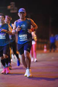 BIB: 1690, 46583
                            <button type="button" onclick="openModal(13936199)" class="btn btn-primary btn-sm float-right btn-popup" data-toggle="modal" data-target=".modal-high-quality">
                        <i class="fas fa-shopping-cart"></i> Add to Cart
                    </button>
                                            <button type="button" onclick="isThisMe(13936199, true)" class="btn btn-success btn-sm float-right btn-popup btn-isme hidden" data-toggle="tooltip" data-placement="bottom" title="นี่คือรูปของคุณใช่ไหม คลิกที่นี่เพื่อเอาเข้าอัลบั้ม">
                        <i class="fas fa-plus"></i> Add to album
                    </button>
                    <button type="button" onclick="isThisMe(13936199, false)" class="btn btn-warning btn-sm float-right btn-popup btn-isnotme hidden">
                        <i class="fas fa-ban"></i> Remove from album
                    </button>