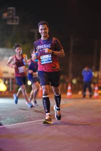 BIB: 46978
                            <button type="button" onclick="openModal(13810168)" class="btn btn-primary btn-sm float-right btn-popup" data-toggle="modal" data-target=".modal-high-quality">
                        <i class="fas fa-shopping-cart"></i> Add to Cart
                    </button>
                                            <button type="button" onclick="isThisMe(13810168, true)" class="btn btn-success btn-sm float-right btn-popup btn-isme hidden" data-toggle="tooltip" data-placement="bottom" title="นี่คือรูปของคุณใช่ไหม คลิกที่นี่เพื่อเอาเข้าอัลบั้ม">
                        <i class="fas fa-plus"></i> Add to album
                    </button>
                    <button type="button" onclick="isThisMe(13810168, false)" class="btn btn-warning btn-sm float-right btn-popup btn-isnotme hidden">
                        <i class="fas fa-ban"></i> Remove from album
                    </button>