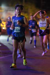 BIB: 900, 6147
                            <button type="button" onclick="openModal(13870134)" class="btn btn-primary btn-sm float-right btn-popup" data-toggle="modal" data-target=".modal-high-quality">
                        <i class="fas fa-shopping-cart"></i> Add to Cart
                    </button>
                                            <button type="button" onclick="isThisMe(13870134, true)" class="btn btn-success btn-sm float-right btn-popup btn-isme hidden" data-toggle="tooltip" data-placement="bottom" title="นี่คือรูปของคุณใช่ไหม คลิกที่นี่เพื่อเอาเข้าอัลบั้ม">
                        <i class="fas fa-plus"></i> Add to album
                    </button>
                    <button type="button" onclick="isThisMe(13870134, false)" class="btn btn-warning btn-sm float-right btn-popup btn-isnotme hidden">
                        <i class="fas fa-ban"></i> Remove from album
                    </button>