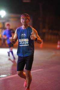 BIB: 021, 45409
                            <button type="button" onclick="openModal(13870610)" class="btn btn-primary btn-sm float-right btn-popup" data-toggle="modal" data-target=".modal-high-quality">
                        <i class="fas fa-shopping-cart"></i> Add to Cart
                    </button>
                                            <button type="button" onclick="isThisMe(13870610, true)" class="btn btn-success btn-sm float-right btn-popup btn-isme hidden" data-toggle="tooltip" data-placement="bottom" title="นี่คือรูปของคุณใช่ไหม คลิกที่นี่เพื่อเอาเข้าอัลบั้ม">
                        <i class="fas fa-plus"></i> Add to album
                    </button>
                    <button type="button" onclick="isThisMe(13870610, false)" class="btn btn-warning btn-sm float-right btn-popup btn-isnotme hidden">
                        <i class="fas fa-ban"></i> Remove from album
                    </button>