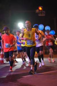 BIB: 042, 47216, 4226
                            <button type="button" onclick="openModal(13801568)" class="btn btn-primary btn-sm float-right btn-popup" data-toggle="modal" data-target=".modal-high-quality">
                        <i class="fas fa-shopping-cart"></i> Add to Cart
                    </button>
                                            <button type="button" onclick="isThisMe(13801568, true)" class="btn btn-success btn-sm float-right btn-popup btn-isme hidden" data-toggle="tooltip" data-placement="bottom" title="นี่คือรูปของคุณใช่ไหม คลิกที่นี่เพื่อเอาเข้าอัลบั้ม">
                        <i class="fas fa-plus"></i> Add to album
                    </button>
                    <button type="button" onclick="isThisMe(13801568, false)" class="btn btn-warning btn-sm float-right btn-popup btn-isnotme hidden">
                        <i class="fas fa-ban"></i> Remove from album
                    </button>