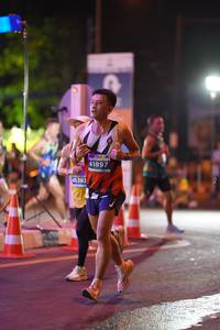 BIB: 41897, 45393
                            <button type="button" onclick="openModal(13793834)" class="btn btn-primary btn-sm float-right btn-popup" data-toggle="modal" data-target=".modal-high-quality">
                        <i class="fas fa-shopping-cart"></i> Add to Cart
                    </button>
                                            <button type="button" onclick="isThisMe(13793834, true)" class="btn btn-success btn-sm float-right btn-popup btn-isme hidden" data-toggle="tooltip" data-placement="bottom" title="นี่คือรูปของคุณใช่ไหม คลิกที่นี่เพื่อเอาเข้าอัลบั้ม">
                        <i class="fas fa-plus"></i> Add to album
                    </button>
                    <button type="button" onclick="isThisMe(13793834, false)" class="btn btn-warning btn-sm float-right btn-popup btn-isnotme hidden">
                        <i class="fas fa-ban"></i> Remove from album
                    </button>