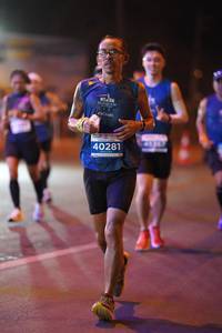 BIB: 40281
                            <button type="button" onclick="openModal(13870395)" class="btn btn-primary btn-sm float-right btn-popup" data-toggle="modal" data-target=".modal-high-quality">
                        <i class="fas fa-shopping-cart"></i> Add to Cart
                    </button>
                                            <button type="button" onclick="isThisMe(13870395, true)" class="btn btn-success btn-sm float-right btn-popup btn-isme hidden" data-toggle="tooltip" data-placement="bottom" title="นี่คือรูปของคุณใช่ไหม คลิกที่นี่เพื่อเอาเข้าอัลบั้ม">
                        <i class="fas fa-plus"></i> Add to album
                    </button>
                    <button type="button" onclick="isThisMe(13870395, false)" class="btn btn-warning btn-sm float-right btn-popup btn-isnotme hidden">
                        <i class="fas fa-ban"></i> Remove from album
                    </button>