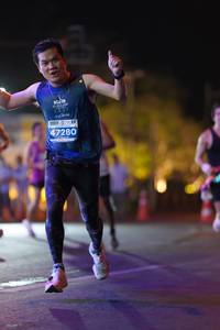 BIB: 202, 47280
                            <button type="button" onclick="openModal(13859195)" class="btn btn-primary btn-sm float-right btn-popup" data-toggle="modal" data-target=".modal-high-quality">
                        <i class="fas fa-shopping-cart"></i> Add to Cart
                    </button>
                                            <button type="button" onclick="isThisMe(13859195, true)" class="btn btn-success btn-sm float-right btn-popup btn-isme hidden" data-toggle="tooltip" data-placement="bottom" title="นี่คือรูปของคุณใช่ไหม คลิกที่นี่เพื่อเอาเข้าอัลบั้ม">
                        <i class="fas fa-plus"></i> Add to album
                    </button>
                    <button type="button" onclick="isThisMe(13859195, false)" class="btn btn-warning btn-sm float-right btn-popup btn-isnotme hidden">
                        <i class="fas fa-ban"></i> Remove from album
                    </button>