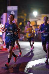 BIB: 46085, 42135
                            <button type="button" onclick="openModal(13793666)" class="btn btn-primary btn-sm float-right btn-popup" data-toggle="modal" data-target=".modal-high-quality">
                        <i class="fas fa-shopping-cart"></i> Add to Cart
                    </button>
                                            <button type="button" onclick="isThisMe(13793666, true)" class="btn btn-success btn-sm float-right btn-popup btn-isme hidden" data-toggle="tooltip" data-placement="bottom" title="นี่คือรูปของคุณใช่ไหม คลิกที่นี่เพื่อเอาเข้าอัลบั้ม">
                        <i class="fas fa-plus"></i> Add to album
                    </button>
                    <button type="button" onclick="isThisMe(13793666, false)" class="btn btn-warning btn-sm float-right btn-popup btn-isnotme hidden">
                        <i class="fas fa-ban"></i> Remove from album
                    </button>