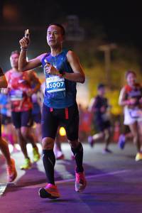 BIB: 45007
                            <button type="button" onclick="openModal(13856267)" class="btn btn-primary btn-sm float-right btn-popup" data-toggle="modal" data-target=".modal-high-quality">
                        <i class="fas fa-shopping-cart"></i> Add to Cart
                    </button>
                                            <button type="button" onclick="isThisMe(13856267, true)" class="btn btn-success btn-sm float-right btn-popup btn-isme hidden" data-toggle="tooltip" data-placement="bottom" title="นี่คือรูปของคุณใช่ไหม คลิกที่นี่เพื่อเอาเข้าอัลบั้ม">
                        <i class="fas fa-plus"></i> Add to album
                    </button>
                    <button type="button" onclick="isThisMe(13856267, false)" class="btn btn-warning btn-sm float-right btn-popup btn-isnotme hidden">
                        <i class="fas fa-ban"></i> Remove from album
                    </button>