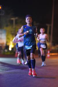 BIB: 46028
                            <button type="button" onclick="openModal(13823567)" class="btn btn-primary btn-sm float-right btn-popup" data-toggle="modal" data-target=".modal-high-quality">
                        <i class="fas fa-shopping-cart"></i> Add to Cart
                    </button>
                                            <button type="button" onclick="isThisMe(13823567, true)" class="btn btn-success btn-sm float-right btn-popup btn-isme hidden" data-toggle="tooltip" data-placement="bottom" title="นี่คือรูปของคุณใช่ไหม คลิกที่นี่เพื่อเอาเข้าอัลบั้ม">
                        <i class="fas fa-plus"></i> Add to album
                    </button>
                    <button type="button" onclick="isThisMe(13823567, false)" class="btn btn-warning btn-sm float-right btn-popup btn-isnotme hidden">
                        <i class="fas fa-ban"></i> Remove from album
                    </button>