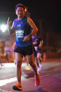 BIB: 41410
                            <button type="button" onclick="openModal(13799800)" class="btn btn-primary btn-sm float-right btn-popup" data-toggle="modal" data-target=".modal-high-quality">
                        <i class="fas fa-shopping-cart"></i> Add to Cart
                    </button>
                                            <button type="button" onclick="isThisMe(13799800, true)" class="btn btn-success btn-sm float-right btn-popup btn-isme hidden" data-toggle="tooltip" data-placement="bottom" title="นี่คือรูปของคุณใช่ไหม คลิกที่นี่เพื่อเอาเข้าอัลบั้ม">
                        <i class="fas fa-plus"></i> Add to album
                    </button>
                    <button type="button" onclick="isThisMe(13799800, false)" class="btn btn-warning btn-sm float-right btn-popup btn-isnotme hidden">
                        <i class="fas fa-ban"></i> Remove from album
                    </button>