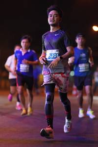 BIB: 5201
                            <button type="button" onclick="openModal(13850487)" class="btn btn-primary btn-sm float-right btn-popup" data-toggle="modal" data-target=".modal-high-quality">
                        <i class="fas fa-shopping-cart"></i> Add to Cart
                    </button>
                                            <button type="button" onclick="isThisMe(13850487, true)" class="btn btn-success btn-sm float-right btn-popup btn-isme hidden" data-toggle="tooltip" data-placement="bottom" title="นี่คือรูปของคุณใช่ไหม คลิกที่นี่เพื่อเอาเข้าอัลบั้ม">
                        <i class="fas fa-plus"></i> Add to album
                    </button>
                    <button type="button" onclick="isThisMe(13850487, false)" class="btn btn-warning btn-sm float-right btn-popup btn-isnotme hidden">
                        <i class="fas fa-ban"></i> Remove from album
                    </button>