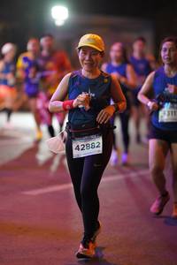 BIB: 311, 42882
                            <button type="button" onclick="openModal(13939024)" class="btn btn-primary btn-sm float-right btn-popup" data-toggle="modal" data-target=".modal-high-quality">
                        <i class="fas fa-shopping-cart"></i> Add to Cart
                    </button>
                                            <button type="button" onclick="isThisMe(13939024, true)" class="btn btn-success btn-sm float-right btn-popup btn-isme hidden" data-toggle="tooltip" data-placement="bottom" title="นี่คือรูปของคุณใช่ไหม คลิกที่นี่เพื่อเอาเข้าอัลบั้ม">
                        <i class="fas fa-plus"></i> Add to album
                    </button>
                    <button type="button" onclick="isThisMe(13939024, false)" class="btn btn-warning btn-sm float-right btn-popup btn-isnotme hidden">
                        <i class="fas fa-ban"></i> Remove from album
                    </button>