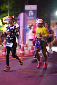 BIB: 41475, 47643
                            <button type="button" onclick="openModal(13877118)" class="btn btn-primary btn-sm float-right btn-popup" data-toggle="modal" data-target=".modal-high-quality">
                        <i class="fas fa-shopping-cart"></i> Add to Cart
                    </button>
                                            <button type="button" onclick="isThisMe(13877118, true)" class="btn btn-success btn-sm float-right btn-popup btn-isme hidden" data-toggle="tooltip" data-placement="bottom" title="นี่คือรูปของคุณใช่ไหม คลิกที่นี่เพื่อเอาเข้าอัลบั้ม">
                        <i class="fas fa-plus"></i> Add to album
                    </button>
                    <button type="button" onclick="isThisMe(13877118, false)" class="btn btn-warning btn-sm float-right btn-popup btn-isnotme hidden">
                        <i class="fas fa-ban"></i> Remove from album
                    </button>