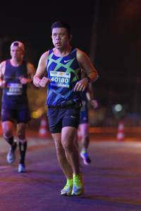 BIB: 40180
                            <button type="button" onclick="openModal(13806532)" class="btn btn-primary btn-sm float-right btn-popup" data-toggle="modal" data-target=".modal-high-quality">
                        <i class="fas fa-shopping-cart"></i> Add to Cart
                    </button>
                                            <button type="button" onclick="isThisMe(13806532, true)" class="btn btn-success btn-sm float-right btn-popup btn-isme hidden" data-toggle="tooltip" data-placement="bottom" title="นี่คือรูปของคุณใช่ไหม คลิกที่นี่เพื่อเอาเข้าอัลบั้ม">
                        <i class="fas fa-plus"></i> Add to album
                    </button>
                    <button type="button" onclick="isThisMe(13806532, false)" class="btn btn-warning btn-sm float-right btn-popup btn-isnotme hidden">
                        <i class="fas fa-ban"></i> Remove from album
                    </button>