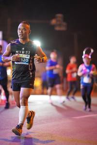 BIB: 2520
                            <button type="button" onclick="openModal(13770951)" class="btn btn-primary btn-sm float-right btn-popup" data-toggle="modal" data-target=".modal-high-quality">
                        <i class="fas fa-shopping-cart"></i> Add to Cart
                    </button>
                                            <button type="button" onclick="isThisMe(13770951, true)" class="btn btn-success btn-sm float-right btn-popup btn-isme hidden" data-toggle="tooltip" data-placement="bottom" title="นี่คือรูปของคุณใช่ไหม คลิกที่นี่เพื่อเอาเข้าอัลบั้ม">
                        <i class="fas fa-plus"></i> Add to album
                    </button>
                    <button type="button" onclick="isThisMe(13770951, false)" class="btn btn-warning btn-sm float-right btn-popup btn-isnotme hidden">
                        <i class="fas fa-ban"></i> Remove from album
                    </button>