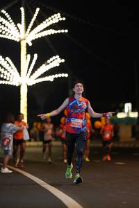 BIB: 78201
                            <button type="button" onclick="openModal(13775551)" class="btn btn-primary btn-sm float-right btn-popup" data-toggle="modal" data-target=".modal-high-quality">
                        <i class="fas fa-shopping-cart"></i> Add to Cart
                    </button>
                                            <button type="button" onclick="isThisMe(13775551, true)" class="btn btn-success btn-sm float-right btn-popup btn-isme hidden" data-toggle="tooltip" data-placement="bottom" title="นี่คือรูปของคุณใช่ไหม คลิกที่นี่เพื่อเอาเข้าอัลบั้ม">
                        <i class="fas fa-plus"></i> Add to album
                    </button>
                    <button type="button" onclick="isThisMe(13775551, false)" class="btn btn-warning btn-sm float-right btn-popup btn-isnotme hidden">
                        <i class="fas fa-ban"></i> Remove from album
                    </button>