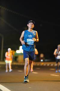 BIB: 40639
                            <button type="button" onclick="openModal(13821491)" class="btn btn-primary btn-sm float-right btn-popup" data-toggle="modal" data-target=".modal-high-quality">
                        <i class="fas fa-shopping-cart"></i> Add to Cart
                    </button>
                                            <button type="button" onclick="isThisMe(13821491, true)" class="btn btn-success btn-sm float-right btn-popup btn-isme hidden" data-toggle="tooltip" data-placement="bottom" title="นี่คือรูปของคุณใช่ไหม คลิกที่นี่เพื่อเอาเข้าอัลบั้ม">
                        <i class="fas fa-plus"></i> Add to album
                    </button>
                    <button type="button" onclick="isThisMe(13821491, false)" class="btn btn-warning btn-sm float-right btn-popup btn-isnotme hidden">
                        <i class="fas fa-ban"></i> Remove from album
                    </button>