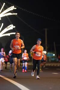 BIB: 258
                            <button type="button" onclick="openModal(13817480)" class="btn btn-primary btn-sm float-right btn-popup" data-toggle="modal" data-target=".modal-high-quality">
                        <i class="fas fa-shopping-cart"></i> Add to Cart
                    </button>
                                            <button type="button" onclick="isThisMe(13817480, true)" class="btn btn-success btn-sm float-right btn-popup btn-isme hidden" data-toggle="tooltip" data-placement="bottom" title="นี่คือรูปของคุณใช่ไหม คลิกที่นี่เพื่อเอาเข้าอัลบั้ม">
                        <i class="fas fa-plus"></i> Add to album
                    </button>
                    <button type="button" onclick="isThisMe(13817480, false)" class="btn btn-warning btn-sm float-right btn-popup btn-isnotme hidden">
                        <i class="fas fa-ban"></i> Remove from album
                    </button>