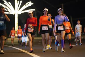 BIB: 0402, 8143, 302, 23176, 21756
                            <button type="button" onclick="openModal(13825222)" class="btn btn-primary btn-sm float-right btn-popup" data-toggle="modal" data-target=".modal-high-quality">
                        <i class="fas fa-shopping-cart"></i> Add to Cart
                    </button>
                                            <button type="button" onclick="isThisMe(13825222, true)" class="btn btn-success btn-sm float-right btn-popup btn-isme hidden" data-toggle="tooltip" data-placement="bottom" title="นี่คือรูปของคุณใช่ไหม คลิกที่นี่เพื่อเอาเข้าอัลบั้ม">
                        <i class="fas fa-plus"></i> Add to album
                    </button>
                    <button type="button" onclick="isThisMe(13825222, false)" class="btn btn-warning btn-sm float-right btn-popup btn-isnotme hidden">
                        <i class="fas fa-ban"></i> Remove from album
                    </button>