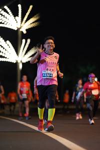 BIB: 42304
                            <button type="button" onclick="openModal(13745685)" class="btn btn-primary btn-sm float-right btn-popup" data-toggle="modal" data-target=".modal-high-quality">
                        <i class="fas fa-shopping-cart"></i> Add to Cart
                    </button>
                                            <button type="button" onclick="isThisMe(13745685, true)" class="btn btn-success btn-sm float-right btn-popup btn-isme hidden" data-toggle="tooltip" data-placement="bottom" title="นี่คือรูปของคุณใช่ไหม คลิกที่นี่เพื่อเอาเข้าอัลบั้ม">
                        <i class="fas fa-plus"></i> Add to album
                    </button>
                    <button type="button" onclick="isThisMe(13745685, false)" class="btn btn-warning btn-sm float-right btn-popup btn-isnotme hidden">
                        <i class="fas fa-ban"></i> Remove from album
                    </button>