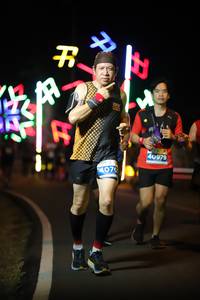 BIB: 40979, 4070
                            <button type="button" onclick="openModal(15154801)" class="btn btn-primary btn-sm float-right btn-popup" data-toggle="modal" data-target=".modal-high-quality">
                        <i class="fas fa-shopping-cart"></i> Add to Cart
                    </button>
                                            <button type="button" onclick="isThisMe(15154801, true)" class="btn btn-success btn-sm float-right btn-popup btn-isme hidden" data-toggle="tooltip" data-placement="bottom" title="นี่คือรูปของคุณใช่ไหม คลิกที่นี่เพื่อเอาเข้าอัลบั้ม">
                        <i class="fas fa-plus"></i> Add to album
                    </button>
                    <button type="button" onclick="isThisMe(15154801, false)" class="btn btn-warning btn-sm float-right btn-popup btn-isnotme hidden">
                        <i class="fas fa-ban"></i> Remove from album
                    </button>