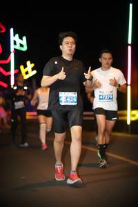 BIB: 5426, 47279
                            <button type="button" onclick="openModal(15019436)" class="btn btn-primary btn-sm float-right btn-popup" data-toggle="modal" data-target=".modal-high-quality">
                        <i class="fas fa-shopping-cart"></i> Add to Cart
                    </button>
                                            <button type="button" onclick="isThisMe(15019436, true)" class="btn btn-success btn-sm float-right btn-popup btn-isme hidden" data-toggle="tooltip" data-placement="bottom" title="นี่คือรูปของคุณใช่ไหม คลิกที่นี่เพื่อเอาเข้าอัลบั้ม">
                        <i class="fas fa-plus"></i> Add to album
                    </button>
                    <button type="button" onclick="isThisMe(15019436, false)" class="btn btn-warning btn-sm float-right btn-popup btn-isnotme hidden">
                        <i class="fas fa-ban"></i> Remove from album
                    </button>