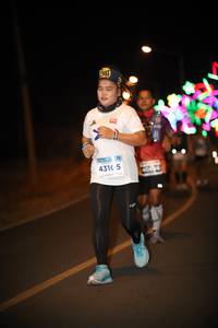 BIB: 4310, 406
                            <button type="button" onclick="openModal(15239946)" class="btn btn-primary btn-sm float-right btn-popup" data-toggle="modal" data-target=".modal-high-quality">
                        <i class="fas fa-shopping-cart"></i> Add to Cart
                    </button>
                                            <button type="button" onclick="isThisMe(15239946, true)" class="btn btn-success btn-sm float-right btn-popup btn-isme hidden" data-toggle="tooltip" data-placement="bottom" title="นี่คือรูปของคุณใช่ไหม คลิกที่นี่เพื่อเอาเข้าอัลบั้ม">
                        <i class="fas fa-plus"></i> Add to album
                    </button>
                    <button type="button" onclick="isThisMe(15239946, false)" class="btn btn-warning btn-sm float-right btn-popup btn-isnotme hidden">
                        <i class="fas fa-ban"></i> Remove from album
                    </button>