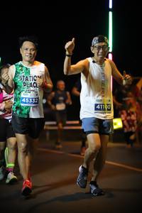 BIB: 45332, 41100
                            <button type="button" onclick="openModal(15076675)" class="btn btn-primary btn-sm float-right btn-popup" data-toggle="modal" data-target=".modal-high-quality">
                        <i class="fas fa-shopping-cart"></i> Add to Cart
                    </button>
                                            <button type="button" onclick="isThisMe(15076675, true)" class="btn btn-success btn-sm float-right btn-popup btn-isme hidden" data-toggle="tooltip" data-placement="bottom" title="นี่คือรูปของคุณใช่ไหม คลิกที่นี่เพื่อเอาเข้าอัลบั้ม">
                        <i class="fas fa-plus"></i> Add to album
                    </button>
                    <button type="button" onclick="isThisMe(15076675, false)" class="btn btn-warning btn-sm float-right btn-popup btn-isnotme hidden">
                        <i class="fas fa-ban"></i> Remove from album
                    </button>