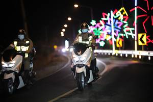 BIB: 
                            <button type="button" onclick="openModal(14703838)" class="btn btn-primary btn-sm float-right btn-popup" data-toggle="modal" data-target=".modal-high-quality">
                        <i class="fas fa-shopping-cart"></i> Add to Cart
                    </button>
                                            <button type="button" onclick="isThisMe(14703838, true)" class="btn btn-success btn-sm float-right btn-popup btn-isme hidden" data-toggle="tooltip" data-placement="bottom" title="นี่คือรูปของคุณใช่ไหม คลิกที่นี่เพื่อเอาเข้าอัลบั้ม">
                        <i class="fas fa-plus"></i> Add to album
                    </button>
                    <button type="button" onclick="isThisMe(14703838, false)" class="btn btn-warning btn-sm float-right btn-popup btn-isnotme hidden">
                        <i class="fas fa-ban"></i> Remove from album
                    </button>