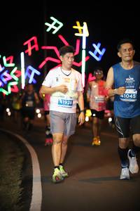 BIB: 41045, 41928
                            <button type="button" onclick="openModal(15022260)" class="btn btn-primary btn-sm float-right btn-popup" data-toggle="modal" data-target=".modal-high-quality">
                        <i class="fas fa-shopping-cart"></i> Add to Cart
                    </button>
                                            <button type="button" onclick="isThisMe(15022260, true)" class="btn btn-success btn-sm float-right btn-popup btn-isme hidden" data-toggle="tooltip" data-placement="bottom" title="นี่คือรูปของคุณใช่ไหม คลิกที่นี่เพื่อเอาเข้าอัลบั้ม">
                        <i class="fas fa-plus"></i> Add to album
                    </button>
                    <button type="button" onclick="isThisMe(15022260, false)" class="btn btn-warning btn-sm float-right btn-popup btn-isnotme hidden">
                        <i class="fas fa-ban"></i> Remove from album
                    </button>