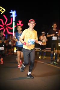 BIB: 21800, 2512
                            <button type="button" onclick="openModal(14950471)" class="btn btn-primary btn-sm float-right btn-popup" data-toggle="modal" data-target=".modal-high-quality">
                        <i class="fas fa-shopping-cart"></i> Add to Cart
                    </button>
                                            <button type="button" onclick="isThisMe(14950471, true)" class="btn btn-success btn-sm float-right btn-popup btn-isme hidden" data-toggle="tooltip" data-placement="bottom" title="นี่คือรูปของคุณใช่ไหม คลิกที่นี่เพื่อเอาเข้าอัลบั้ม">
                        <i class="fas fa-plus"></i> Add to album
                    </button>
                    <button type="button" onclick="isThisMe(14950471, false)" class="btn btn-warning btn-sm float-right btn-popup btn-isnotme hidden">
                        <i class="fas fa-ban"></i> Remove from album
                    </button>