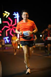 BIB: 4210
                            <button type="button" onclick="openModal(15179318)" class="btn btn-primary btn-sm float-right btn-popup" data-toggle="modal" data-target=".modal-high-quality">
                        <i class="fas fa-shopping-cart"></i> Add to Cart
                    </button>
                                            <button type="button" onclick="isThisMe(15179318, true)" class="btn btn-success btn-sm float-right btn-popup btn-isme hidden" data-toggle="tooltip" data-placement="bottom" title="นี่คือรูปของคุณใช่ไหม คลิกที่นี่เพื่อเอาเข้าอัลบั้ม">
                        <i class="fas fa-plus"></i> Add to album
                    </button>
                    <button type="button" onclick="isThisMe(15179318, false)" class="btn btn-warning btn-sm float-right btn-popup btn-isnotme hidden">
                        <i class="fas fa-ban"></i> Remove from album
                    </button>