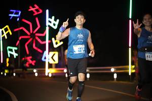 BIB: 668, 431
                            <button type="button" onclick="openModal(15227972)" class="btn btn-primary btn-sm float-right btn-popup" data-toggle="modal" data-target=".modal-high-quality">
                        <i class="fas fa-shopping-cart"></i> Add to Cart
                    </button>
                                            <button type="button" onclick="isThisMe(15227972, true)" class="btn btn-success btn-sm float-right btn-popup btn-isme hidden" data-toggle="tooltip" data-placement="bottom" title="นี่คือรูปของคุณใช่ไหม คลิกที่นี่เพื่อเอาเข้าอัลบั้ม">
                        <i class="fas fa-plus"></i> Add to album
                    </button>
                    <button type="button" onclick="isThisMe(15227972, false)" class="btn btn-warning btn-sm float-right btn-popup btn-isnotme hidden">
                        <i class="fas fa-ban"></i> Remove from album
                    </button>