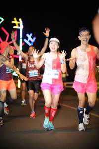 BIB: 410, 42548, 43098
                            <button type="button" onclick="openModal(14967916)" class="btn btn-primary btn-sm float-right btn-popup" data-toggle="modal" data-target=".modal-high-quality">
                        <i class="fas fa-shopping-cart"></i> Add to Cart
                    </button>
                                            <button type="button" onclick="isThisMe(14967916, true)" class="btn btn-success btn-sm float-right btn-popup btn-isme hidden" data-toggle="tooltip" data-placement="bottom" title="นี่คือรูปของคุณใช่ไหม คลิกที่นี่เพื่อเอาเข้าอัลบั้ม">
                        <i class="fas fa-plus"></i> Add to album
                    </button>
                    <button type="button" onclick="isThisMe(14967916, false)" class="btn btn-warning btn-sm float-right btn-popup btn-isnotme hidden">
                        <i class="fas fa-ban"></i> Remove from album
                    </button>