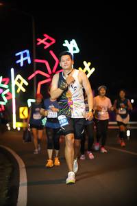 BIB: 7532, 898
                            <button type="button" onclick="openModal(15152102)" class="btn btn-primary btn-sm float-right btn-popup" data-toggle="modal" data-target=".modal-high-quality">
                        <i class="fas fa-shopping-cart"></i> Add to Cart
                    </button>
                                            <button type="button" onclick="isThisMe(15152102, true)" class="btn btn-success btn-sm float-right btn-popup btn-isme hidden" data-toggle="tooltip" data-placement="bottom" title="นี่คือรูปของคุณใช่ไหม คลิกที่นี่เพื่อเอาเข้าอัลบั้ม">
                        <i class="fas fa-plus"></i> Add to album
                    </button>
                    <button type="button" onclick="isThisMe(15152102, false)" class="btn btn-warning btn-sm float-right btn-popup btn-isnotme hidden">
                        <i class="fas fa-ban"></i> Remove from album
                    </button>