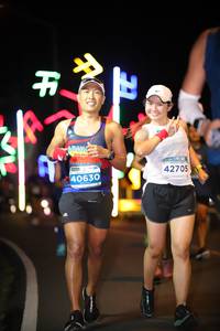 BIB: 42705, 40630
                            <button type="button" onclick="openModal(15153578)" class="btn btn-primary btn-sm float-right btn-popup" data-toggle="modal" data-target=".modal-high-quality">
                        <i class="fas fa-shopping-cart"></i> Add to Cart
                    </button>
                                            <button type="button" onclick="isThisMe(15153578, true)" class="btn btn-success btn-sm float-right btn-popup btn-isme hidden" data-toggle="tooltip" data-placement="bottom" title="นี่คือรูปของคุณใช่ไหม คลิกที่นี่เพื่อเอาเข้าอัลบั้ม">
                        <i class="fas fa-plus"></i> Add to album
                    </button>
                    <button type="button" onclick="isThisMe(15153578, false)" class="btn btn-warning btn-sm float-right btn-popup btn-isnotme hidden">
                        <i class="fas fa-ban"></i> Remove from album
                    </button>